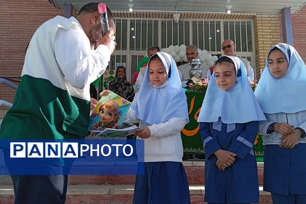 حضور خادمین امام رضا (ع) در دبستان دخترانه آیین روشن