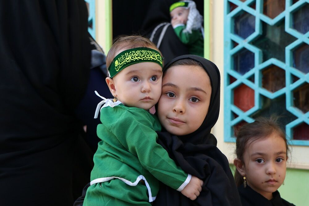 همایش شیرخوارگان حسینی در راور