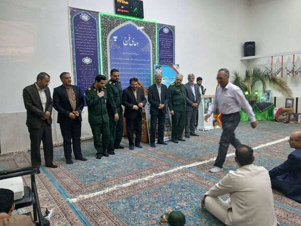 شب شعر و روایت‌گری محفل ادبی خارزنج در خلیل‌آباد