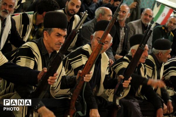 ‌حضور قوم بختیاری در تشییع شهید سجاد نادری