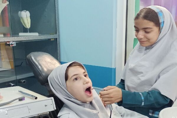 اولین اردوی آموزشی و تفریحی دانش‌آموزان آموزشگاه میمنت زین‌اوقلی در‌ شهر مشاغل