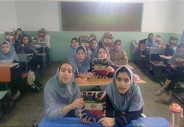 از ایرانمان دفاع می‌کنیم