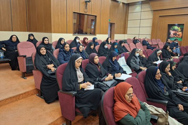 همایش فصلی مدیران مدارس شهرستان پردیس 