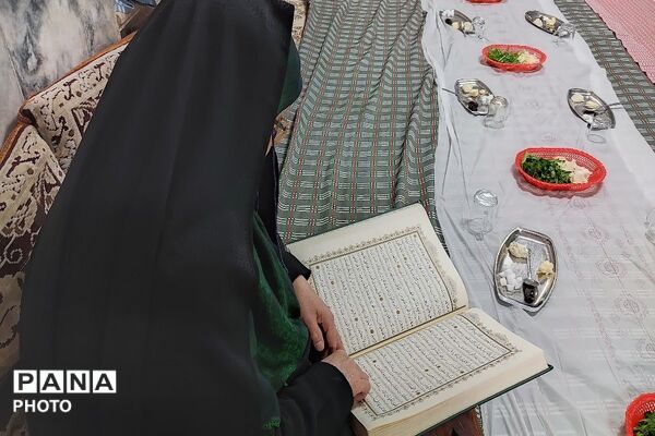 سفره های ساده افطاری در شهر بار نیشابور