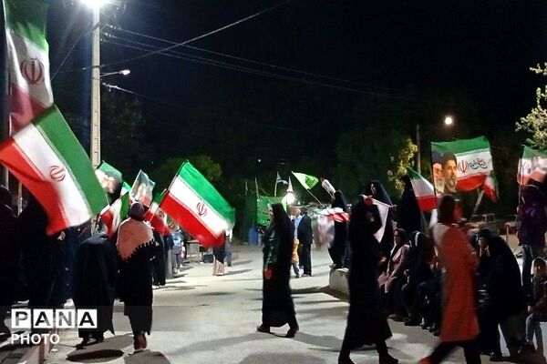 گذری بر رژه خودرویی در شهر دارالسادات بار نیشابور 
