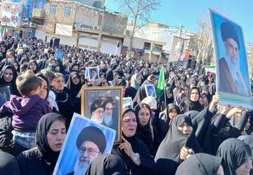 اجتماع حماسی کوهدشتی‌ها