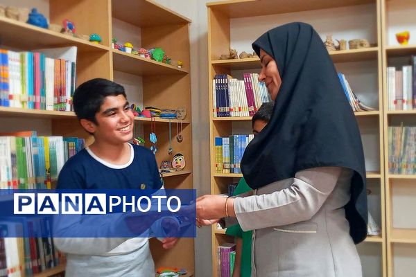تجلیل از اعضای فعال کانون پرورش فکری کودکان و نوجوانان شهرستان باشت