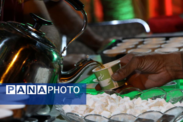 روایت ایثار و مقاومت در یادواره شهدای هشت سال دفاع مقدس