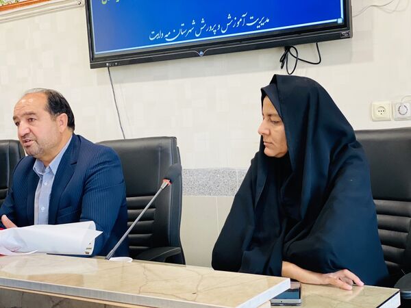 جلسه هم‌اندیشی وتجلیل از خبرنگاران ویژه دختران خبرنگار پانا درسطح شهرستان