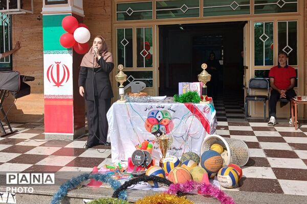 هفته تربیت‌بدنی در دبیرستان شهید عیسی وند 