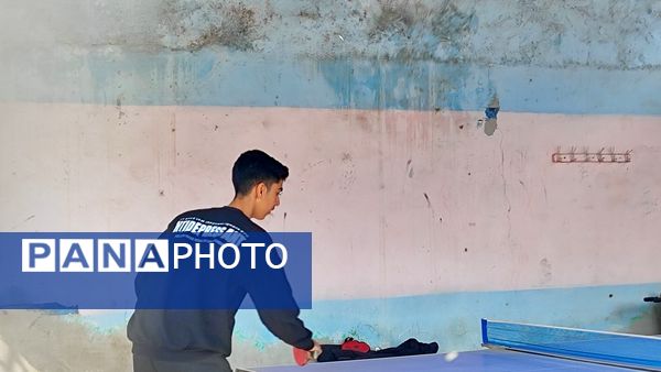 فینال مسابقات تنیس روی میز در دبیرستان شاهد ابوذر غفاری 