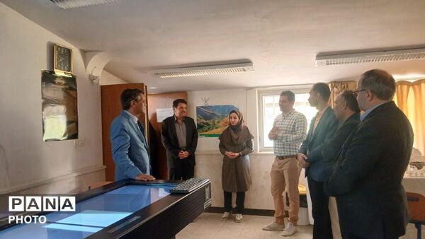 بازدید مدیرکل معاونت آموزش متوسطه از پژوهشسرای ناحیه دو همدان