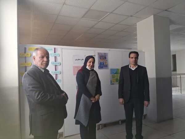 بازدید رئیس آموزش‌ و پرورش ناحیه ۲ از دبیرستان رحمت آیین یک