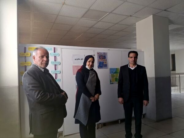 بازدید رئیس آموزش‌ و پرورش ناحیه ۲ از دبیرستان رحمت آیین یک
