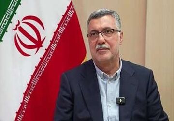 حضور کادر درمان با توان قوا در صحنه