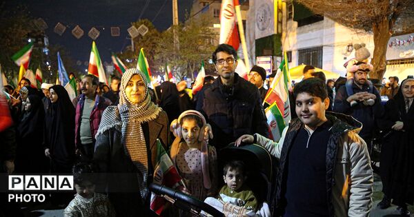 خروش شبانه کرمانشاه در عشق به ایران