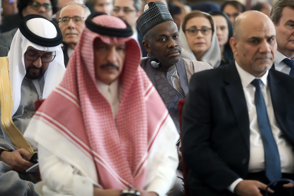 نشست معاون حقوقی و بین المللی وزیر امور خارجه با سفرا و روسای نمایندگی‌های خارجی
