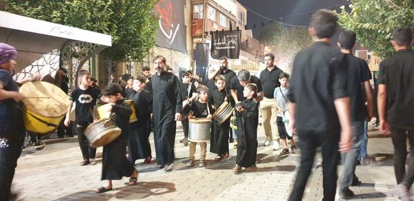 حب الحسین مشعلی فروزان در دل‌های مومنان