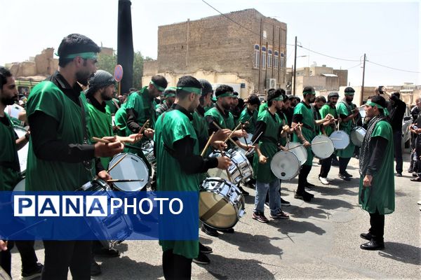 جلوه‌های باشکوه عزاداری روز عاشورا در قم