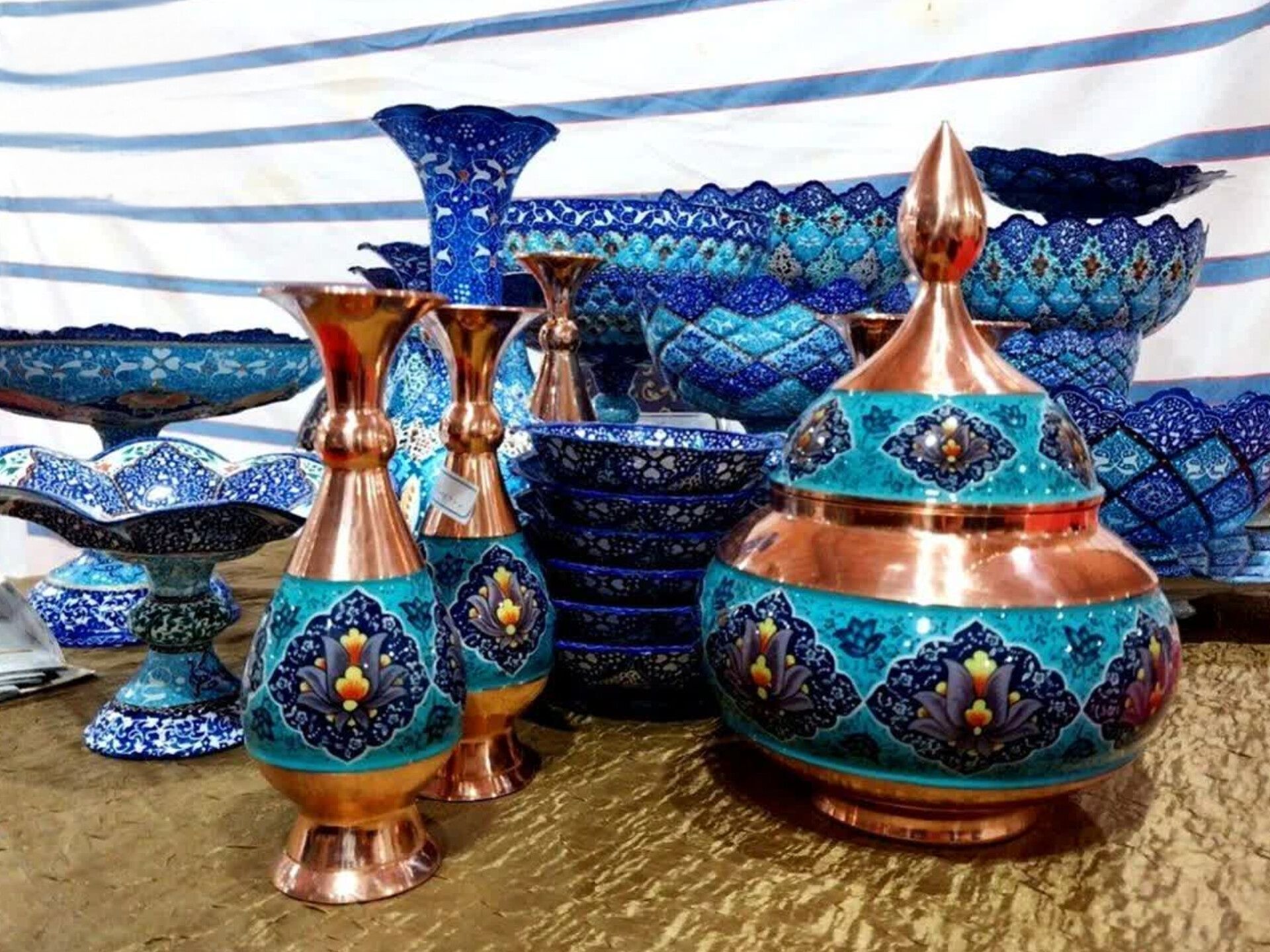 همدان میزبان بیستمین نمایشگاه سراسری صنایع‌دستی 