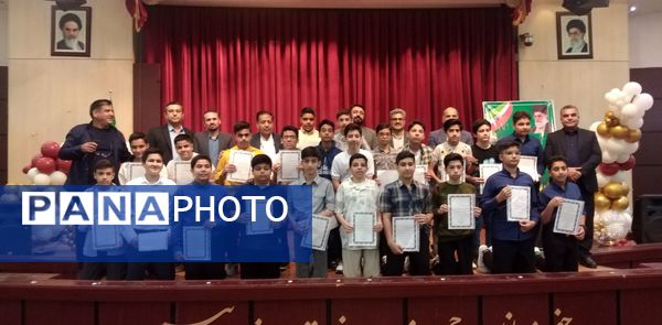 آسمان دبیرستان سرآمد ناصر توسط ستارگان سپهر دبیرستان پر فروغ شد