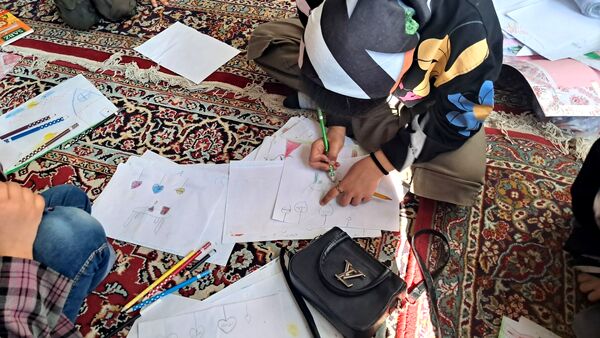 برپایی غرفه کودک در نمازجمعه کاشمر