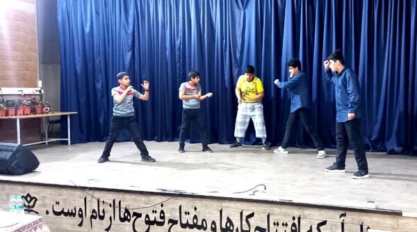 قطار داوری آثار چهل و سومین جشنواره فرهنگی هنری آموزش و پرورش ناحیه ۳ به ایستگاه پایانی رسید