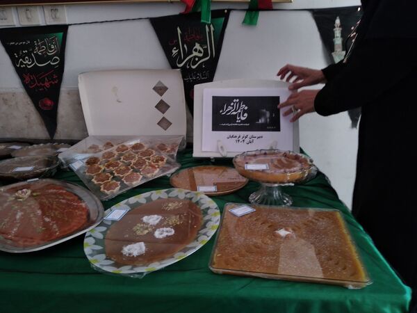 سوگواره حلوا و خرما به مناسبت دهه فاطمیه