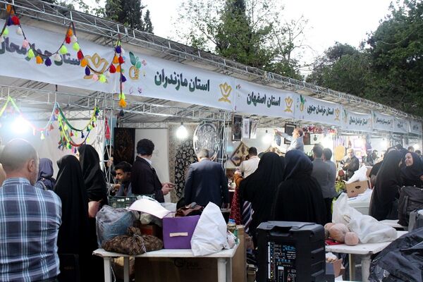 افتتاح نمایشگاه دستاوردهای کانون‌های فرهنگی و تربیتی سراسر کشور در اردوگاه شهید باهنر
