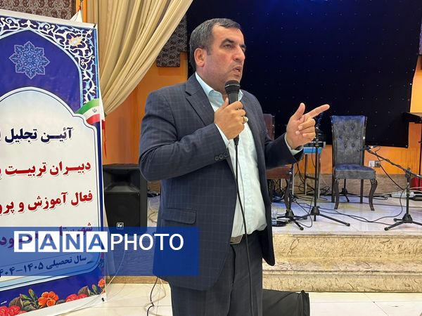 تالار اهورا میزبان مراسم تجلیل از پیشکسوتان تربیت‌بدنی شهرستان محمودآباد