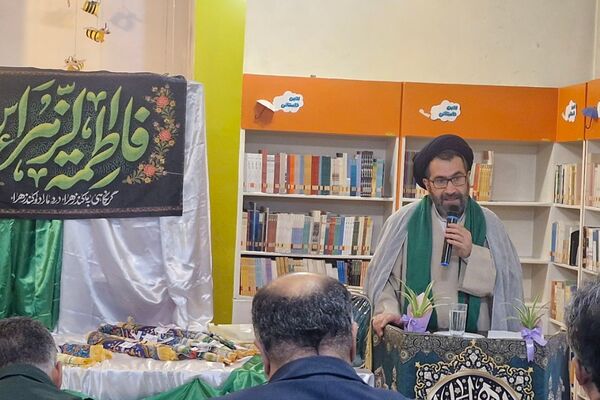 طنین آیات وحی در آیین افتتاح هفته قرآن و عترت در فشافویه