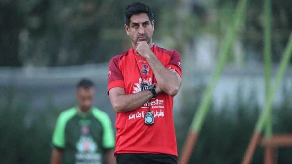  نیمکت پرسپولیس جای آزمون و خطا نیست