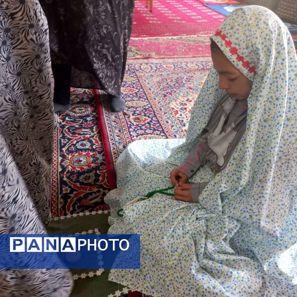 اقامه باشکوه نماز عید سعید فطر در روستای گزکوه 