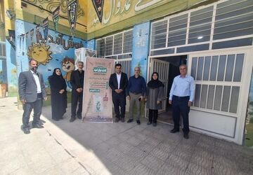 کاشت نهال امید در دبستان قرآنی شهید مدرس یزد