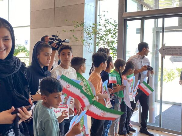 بازگشت میثم حاج بابایی قهرمان پارالمپیک به سرزمین مادری