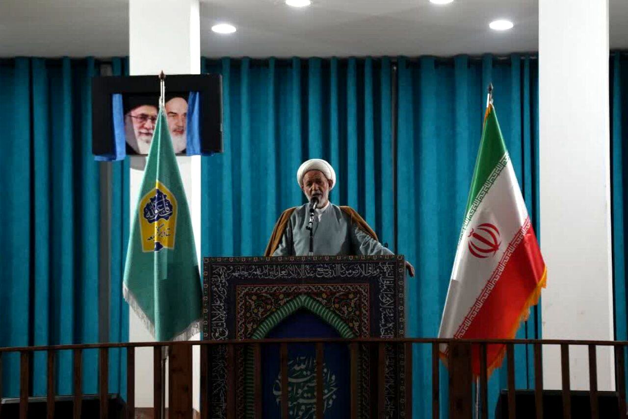 انقلاب ایران، نمونه‌ای آگاهانه و مهدوی در جهان است