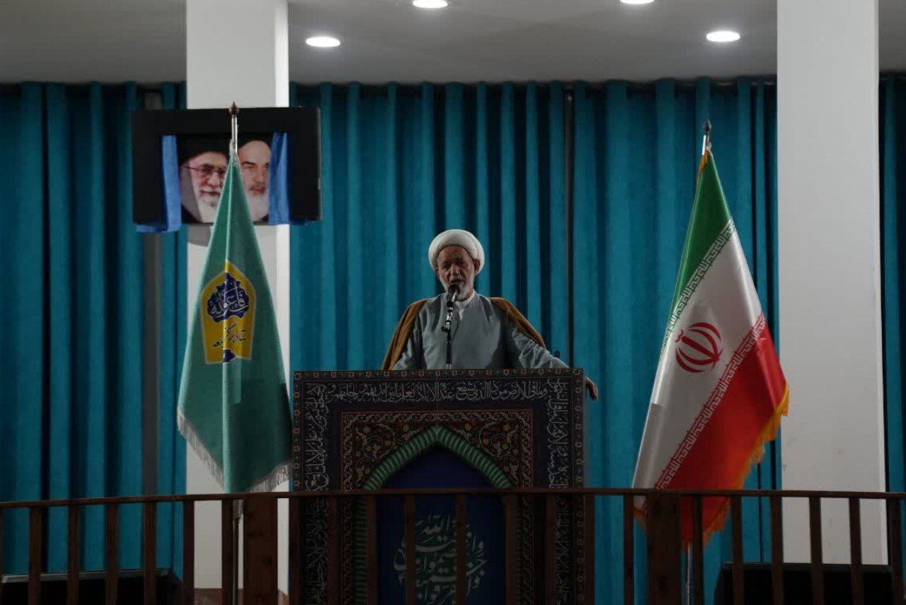 انقلاب ایران، نمونه‌ای آگاهانه و مهدوی در جهان است