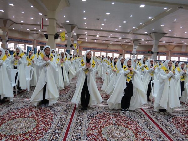 تمرین آمادگی گروه پیشتازان برای اجرا در اجلاسیه سراسری نماز