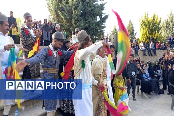 جشن نوروزگاه در پارک ساحلی یاسوج 