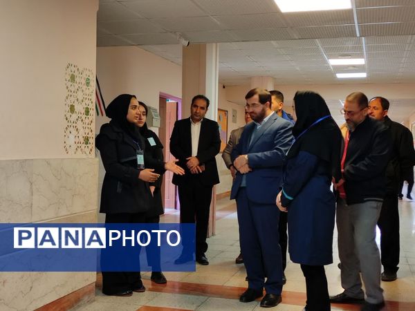 اداره یک روز مدرسه(طرح ایما) توسط دانش‌آموزان دبیرستان فرزانگان استعداد درخشان ملارد