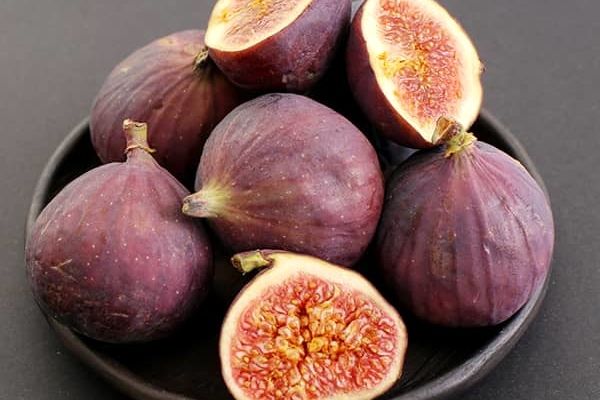 انجیر؛ میوه‌ای شیرین و خوشمزه با تاریخچه‌ای غنی