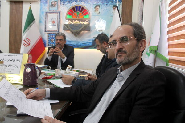 جلسه ستاد برنامه ریزی زنگ بازگشایی مدارس و زنگ ایثار و مقاومت در بوشهر