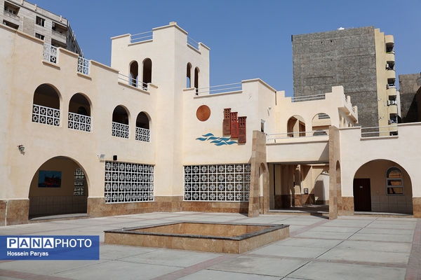 دبیرستان انرژی اتمی(مدرسه مهر عظام) – بندرعباس