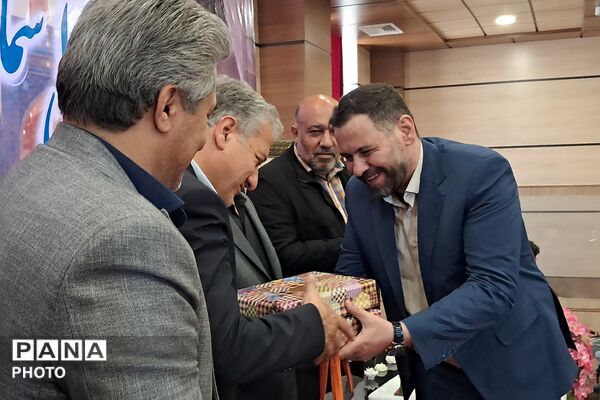  جشن وصال ۳۰ زوج جوان در بهارستا‌ن‌دو