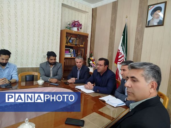 بازدید معاون فعالیت‌های تشکیلاتی سازمان دانش‌آموزی از مدارس تمام تشکیلاتی مدارس خدابنده