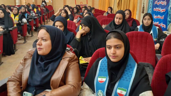 گردهمایی منتخبین شوراهای دانش‌آموزی بویراحمد در یاسوج