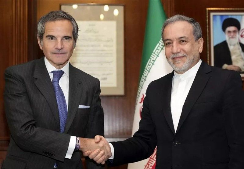 گروسی با عراقچی در تهران دیدار کرد