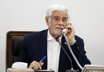 دستور عارف برای بررسی علل سقوط بالگرد هلال‌احمر و رسیدگی به مصدومان