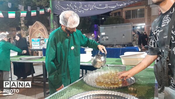 قاب پانا میزبان فعالیت چایخانه حضرت زهرا (س)در  هفتمین شب از ماه محرم الحرام 