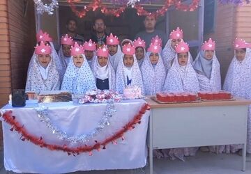 جشن تکلیف دانش‌آموزان مدرسه چهارباغ ایثار در شهرستان مانه